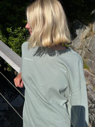 Everywhere & Forward Long-Sleeve