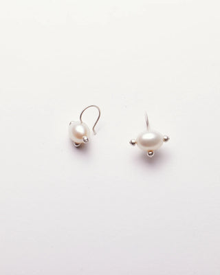 Freshwater Pearl Earrings