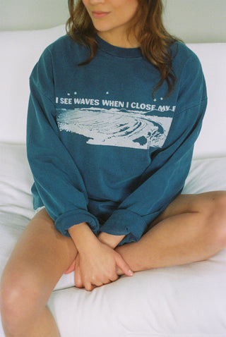 I See Waves Long-Sleeve