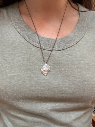 Medium Shell Necklace