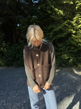 Field Vest Coffee
