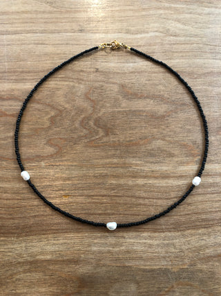 Lovers Pearl Necklace