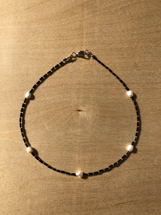 Lovers Pearl Necklace