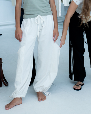Shell Pants White