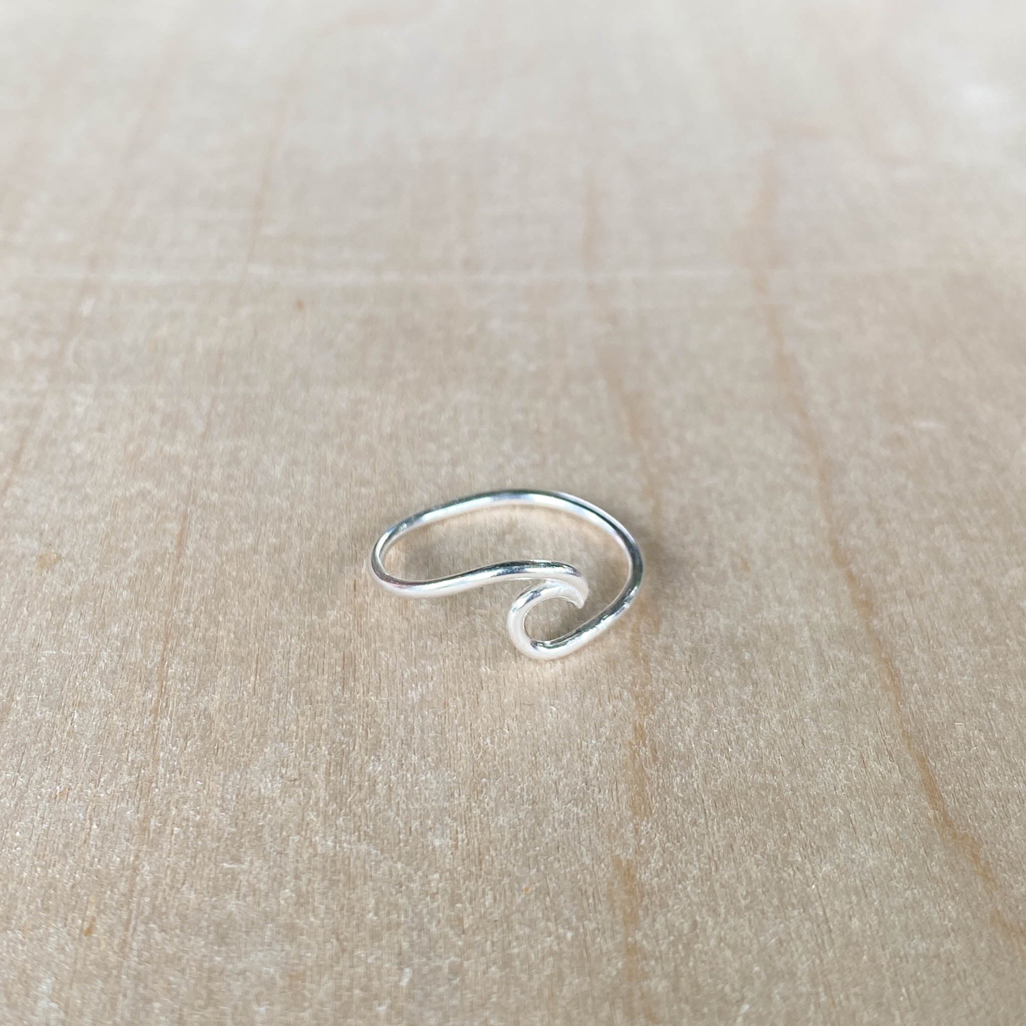 Wave Ring | Gold or Silver